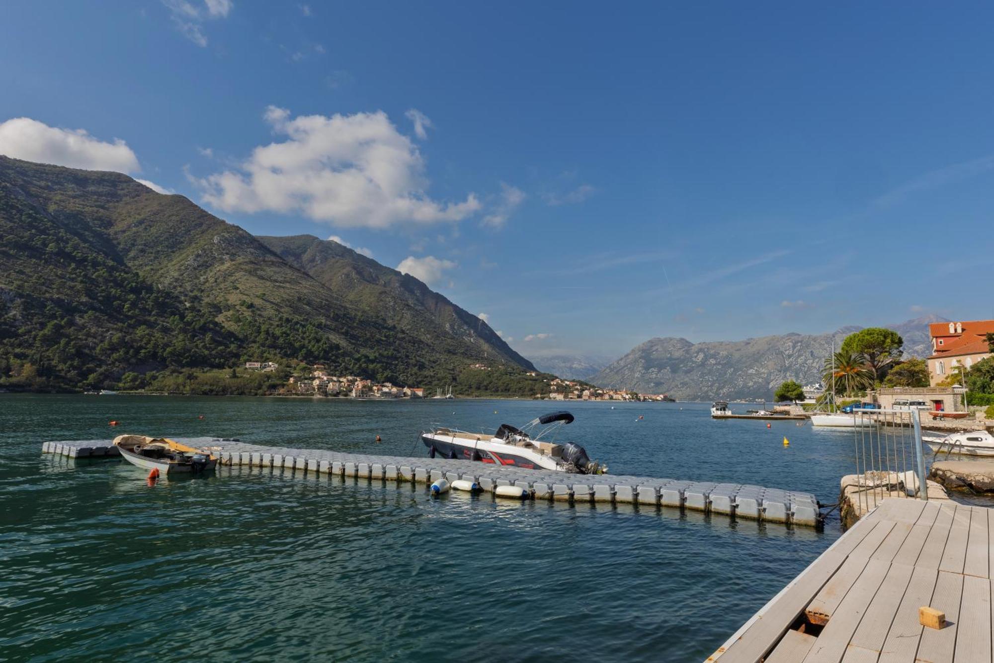 Verdi Cattaro Esterno foto